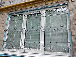 Кована решітка на вікно арт.рк2