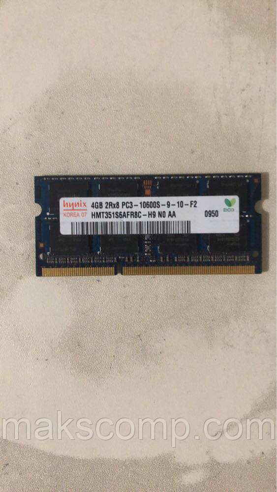Пам'ять Hynix 4Gb So-DIMM PC3-10600S DDR3-1333 1.5 v (HMT351S6AFR8C-H9)