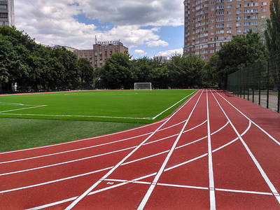 Оновлений стадион у 241 Ліцеї м. Київ