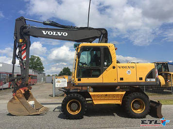 Колісний екскаватор Volvo EW 180 B.