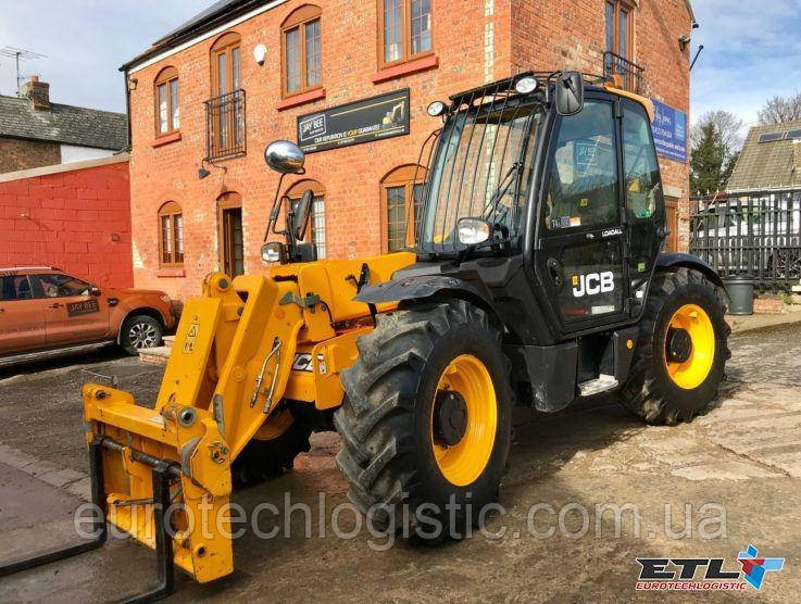 Телескопічний навантажувач JCB 531-70.