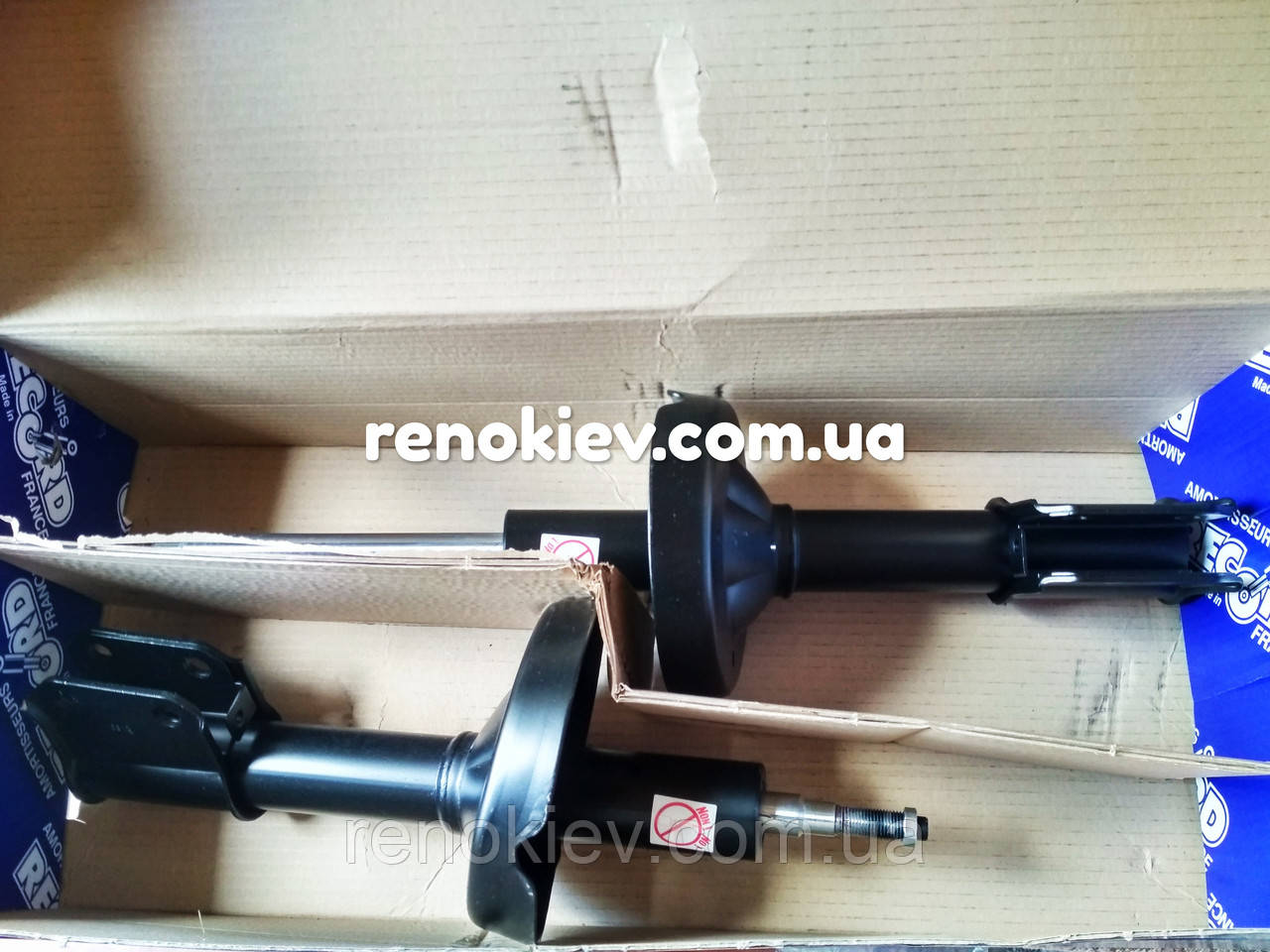 Амортизатор передний Renault Kangoo Kubistar 1997-