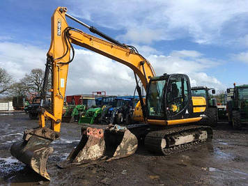 Гусечний екскаватор JCB JS130LC. 