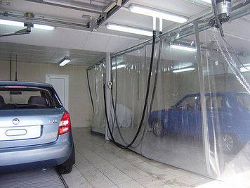 Вологостійка штора для автомийки з тканини ПВХ (Японія)