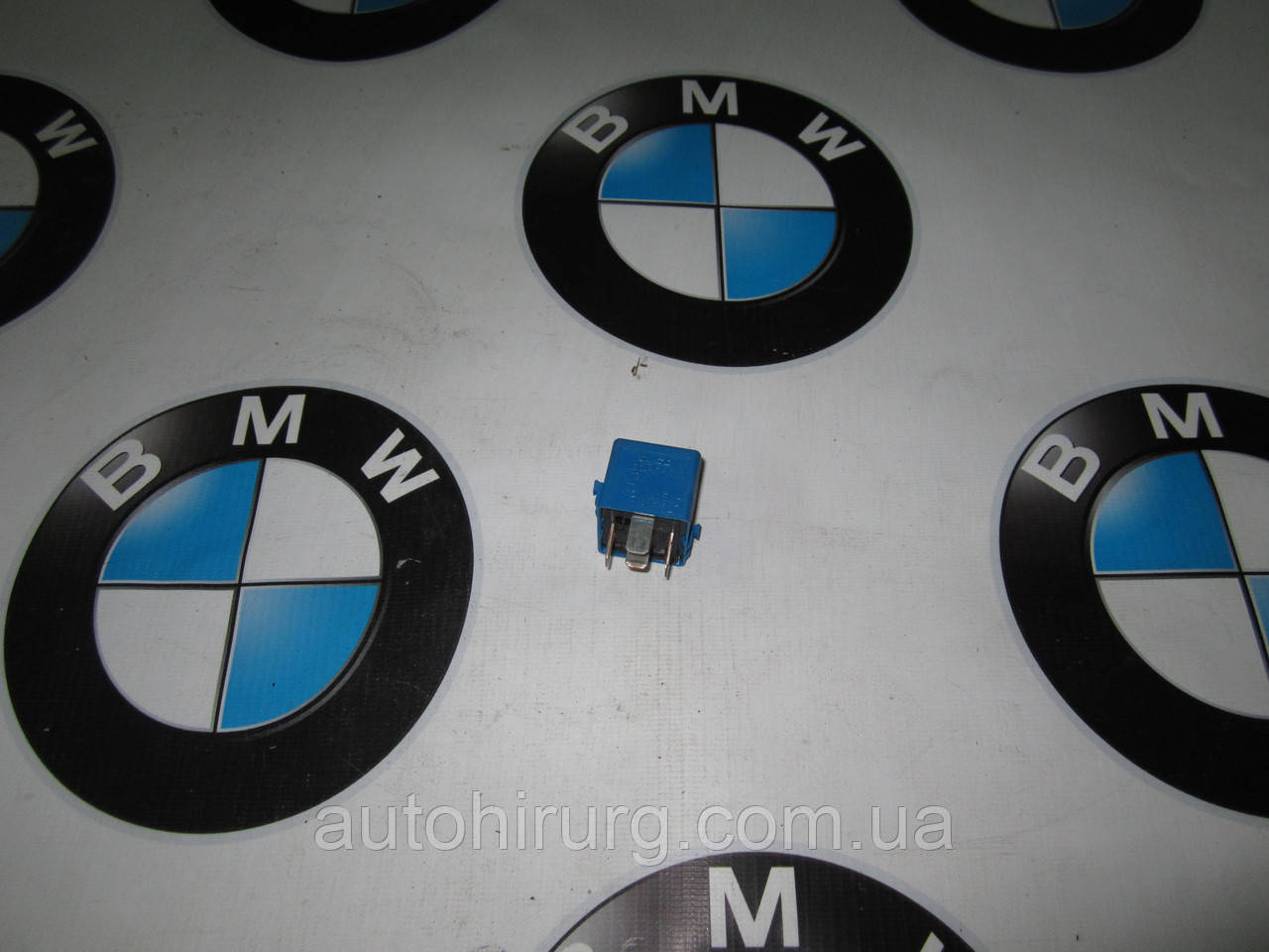 Реле з замикальним контактом BMW e53 X-series (6915327)