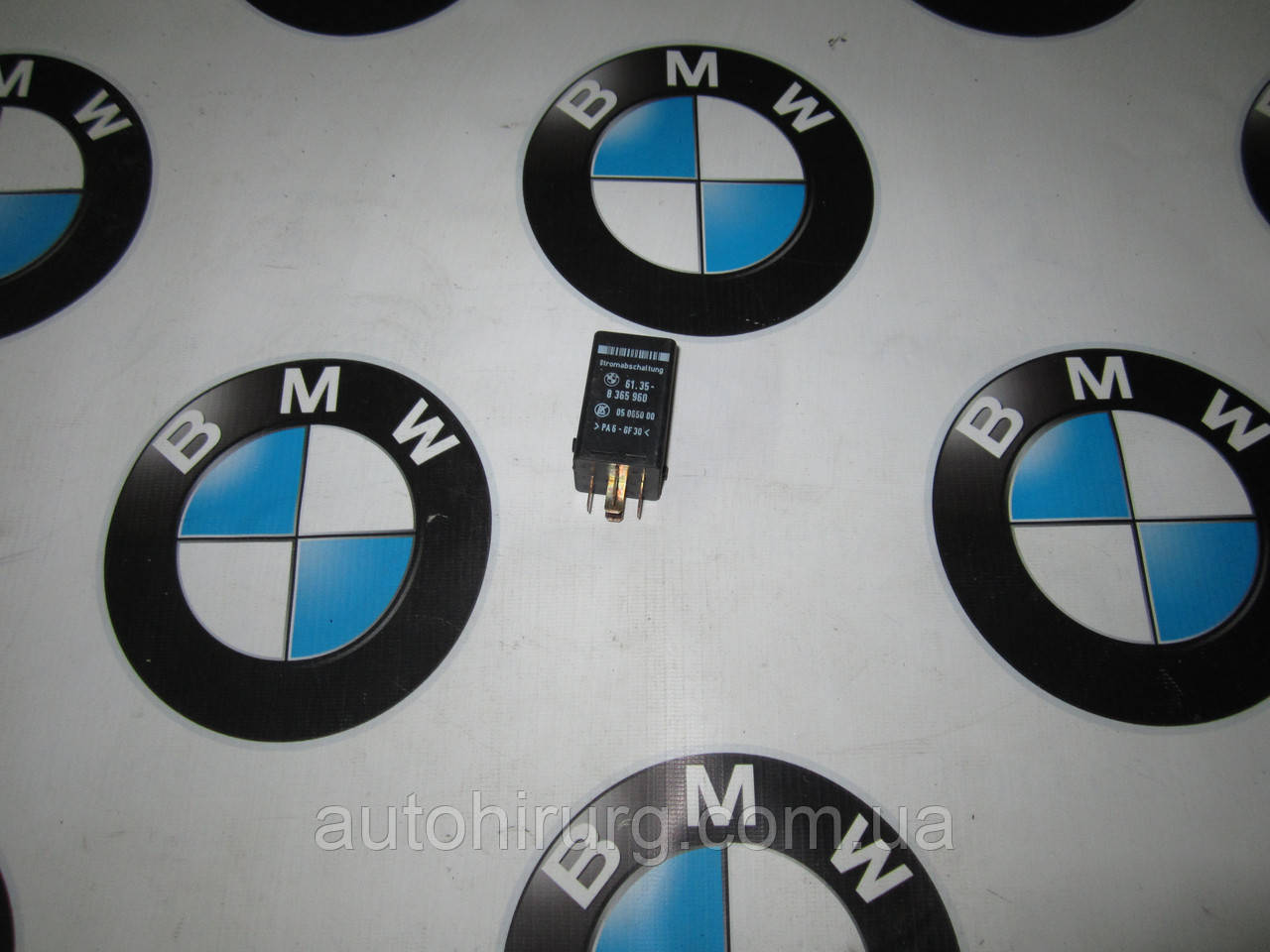 Реле розмиття замкнутого ланцюга BMW e53 X-series (8365960)