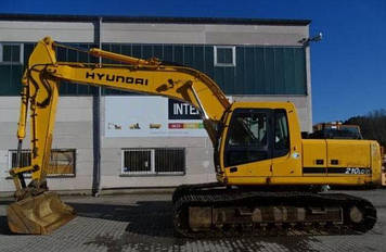 Гусечний екскаватор Hyundai R210LC-7.