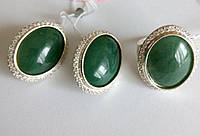 Комплект из серебра с зеленым камнем Нефрит