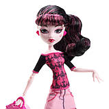 Лялька Monster High Draculaura Basic Travel Scaris Дракулаура Подорож у Скариж, фото 5