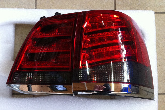 Ліхтарі задні (стиль Лексус) Toyota Land Cruiser 200 димчасті, фото 1