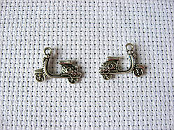 Підвіска металева. Моторолер 3D, 4х14х18 мм