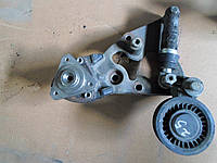 Натяжной механизм двигателя (генератора)2,5tdi Фольксваген Крафтер VW Crafter 2006-12
