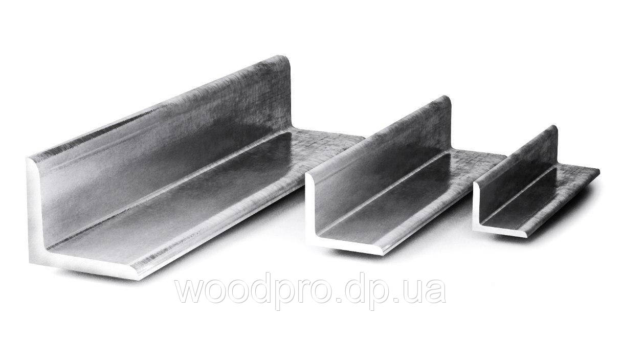 Куточок 40*40*3,0 мм