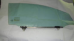 Скло дверей передньої правої Toyota Avensis T250 T25 2003-2008 6810105030