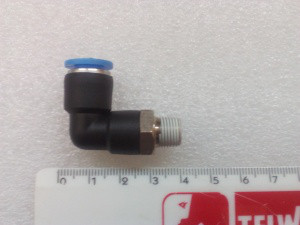 Насадка на підстільну роздатку-віджимку борту