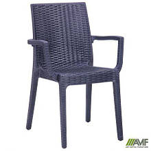 Стілець садовий з підлокітниками Dafne пластиковий під ротанг AMF