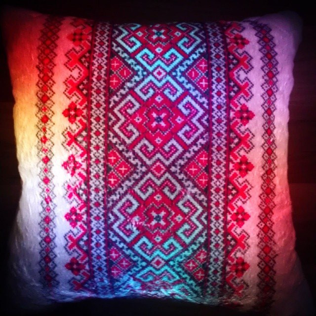 Подушка "Вишиванка"