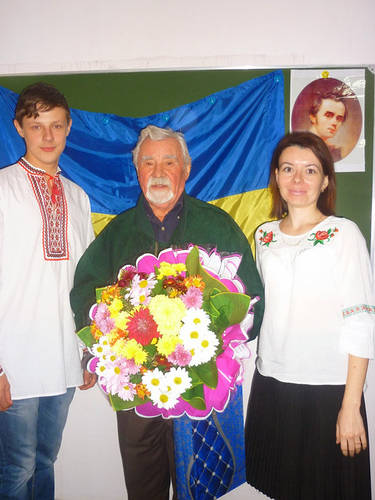 «Поетична вітальня – зустріч із сучасним одеським письменником Станіславом Стриженюком»