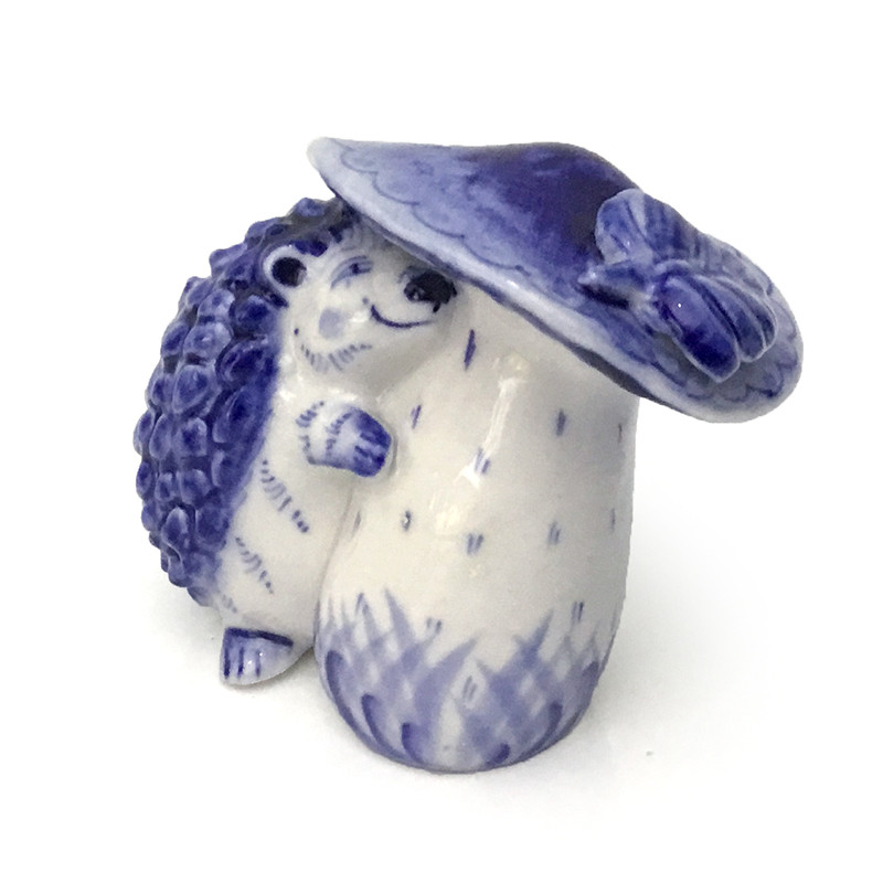 Статуетка керамічна Гжель Їжачок із грибом, фото 1