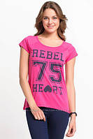 Розовая женская футболка De Facto / Де Факто с надписью на груди Rebel heat