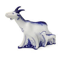 Статуэтка из керамики Гжель коза с козленком