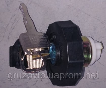 Кришка паливного бака Foton 1043, 1046, 1049, JAC 1020K, JAC 1020KR