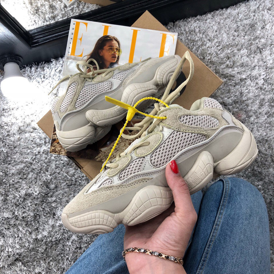 Yeezy 700 desert rat hotsell