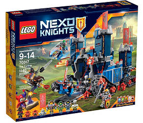 Lego Nexo Knights Фортрекс - мобільна фортеця 70317