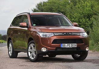 Mitsubishi Outlander 2013+