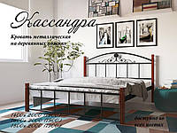 Металлическая кровать Кассандра на деревянных ногах, Возможность выбора цвета и структуры выкраски 140х190