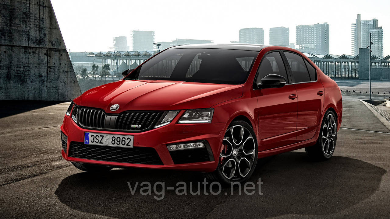 Рамка решітки радіатора чорний глянець Octavia A7 RS 2017>>