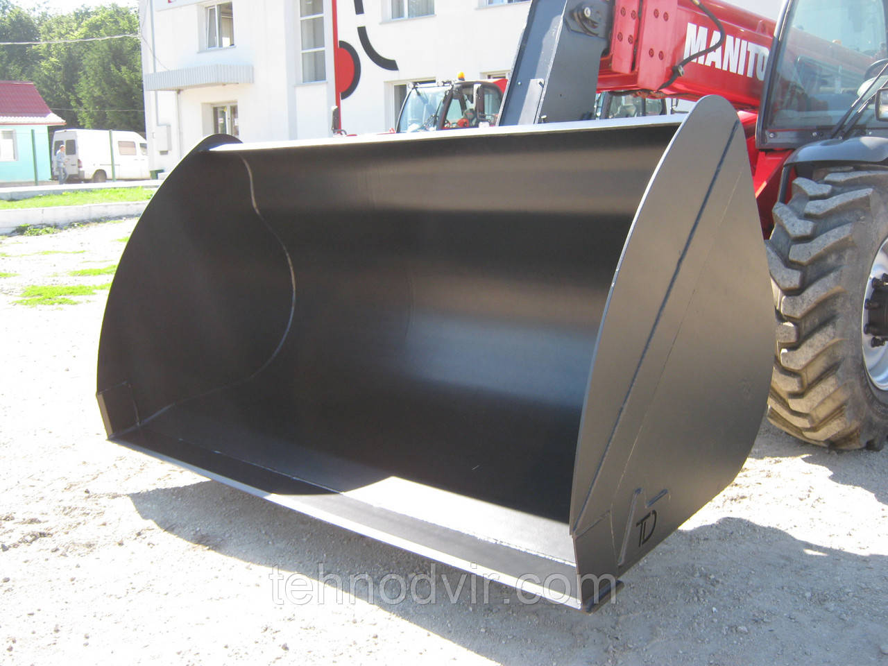 Ковш MANITOU 10мм - новый универсальный ковш маниту 2 м³ - фото 1 - id-p415288322