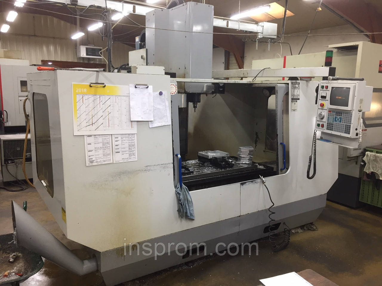 Вертикальний фрезерний обробний центр з ЧПУ MIKRON VCE 1250