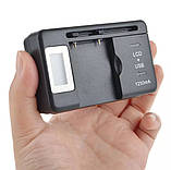 Універсальне зарядне з дисплеєм і USB зарядкою YIBOYLIAN AG-08, фото 3