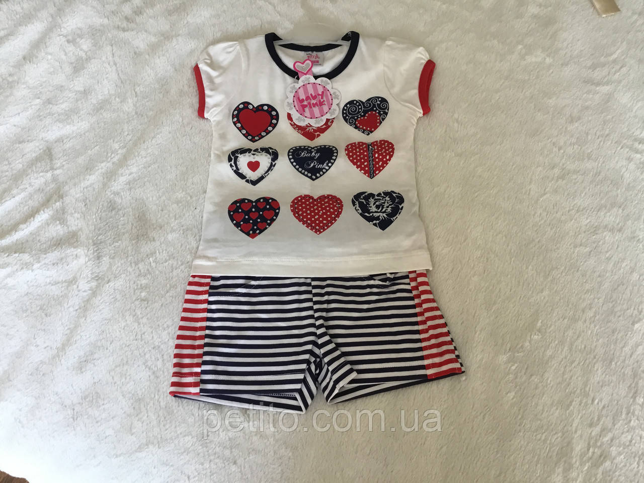 Модный костюм для девочки с полосатыми шортами, фото 1
