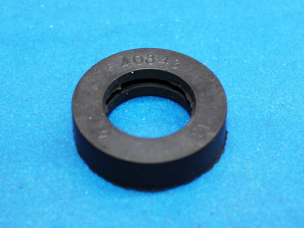 Втулка водяної рубахи 40 843