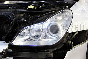 Mercedes-Benz CLS (W219) - замена ксеноновых линз на биксеноновые линзы Hella 4 3.0" дюйма (⌀76мм) D2S/D4S  1