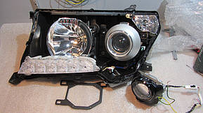 TOYOTA LC 200 - замена ксеноновых линз на светодиодные Bi-LED KOITO 1
