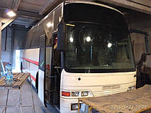 Изготовление и замена лобового стекла на Volvo B10 в Никополе (Украина). 8