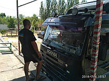 Изготовление и замена лобового стекла на Scania 3 серия в Никополе (Украина). 1