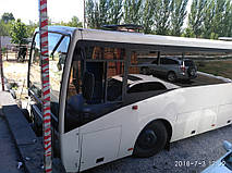 Изготовление и замена лобового стекла на БАЗ Эталон А 148  в Никополе (Украина). 3