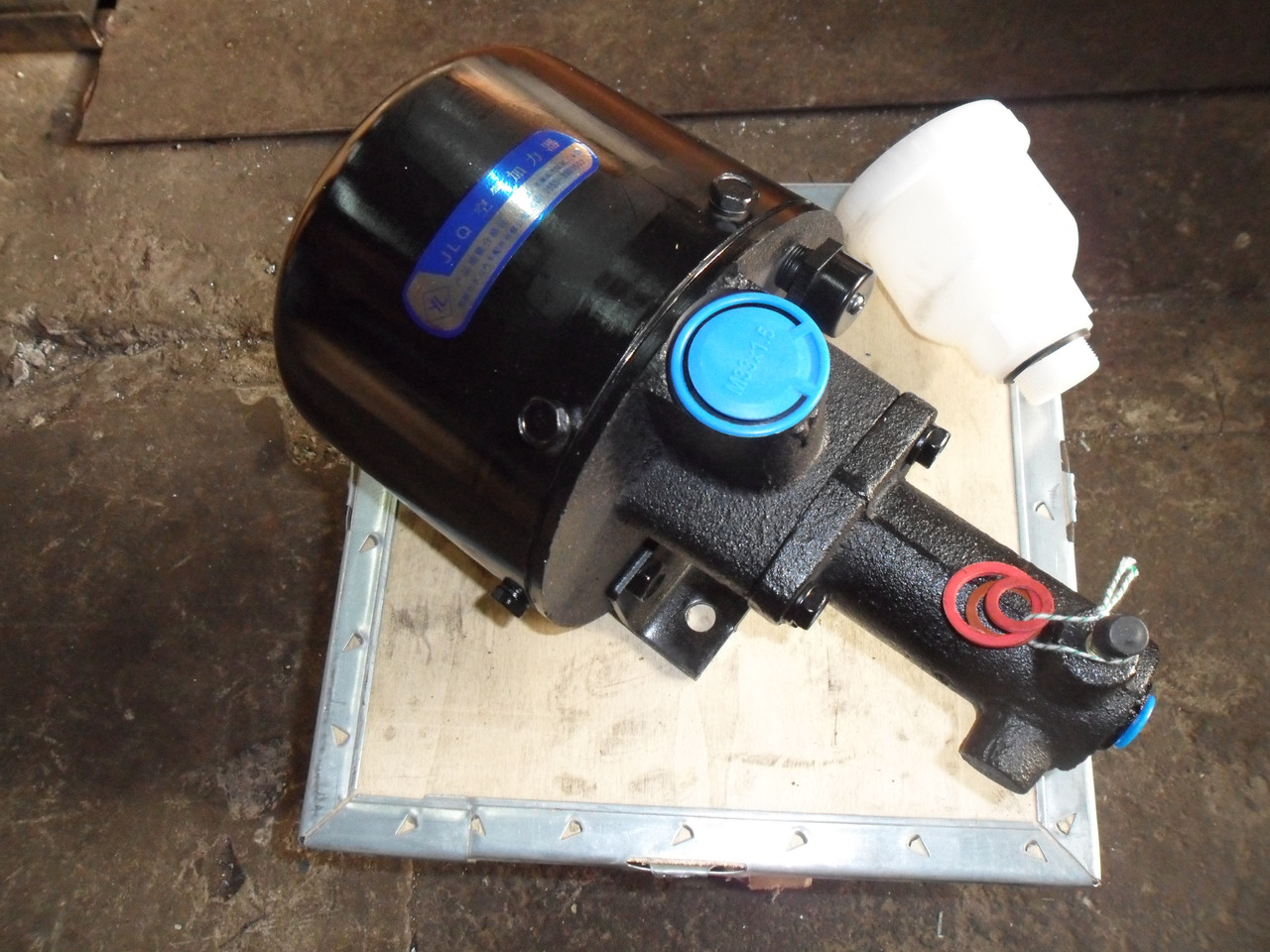 XM60-G7, LYG60A, 9329462, LG853.08.10 Тормозной цилиндр на