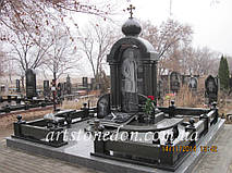 Меморіальний комплекс Каплиця 2  15