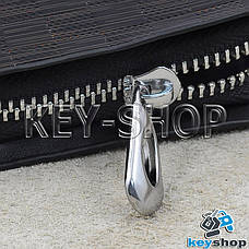 Ключниця кишенькова (шкіряна, коричнева, з тисненням, на блискавці, з карабіном) логотип авто Peugeot (Пежо), фото 2