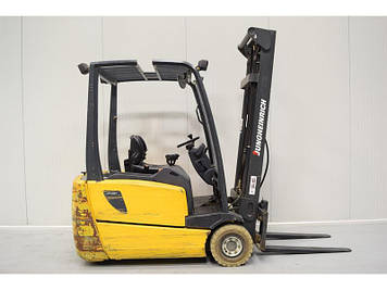 Вилковий навантажувач Jungheinrich EFG 216.