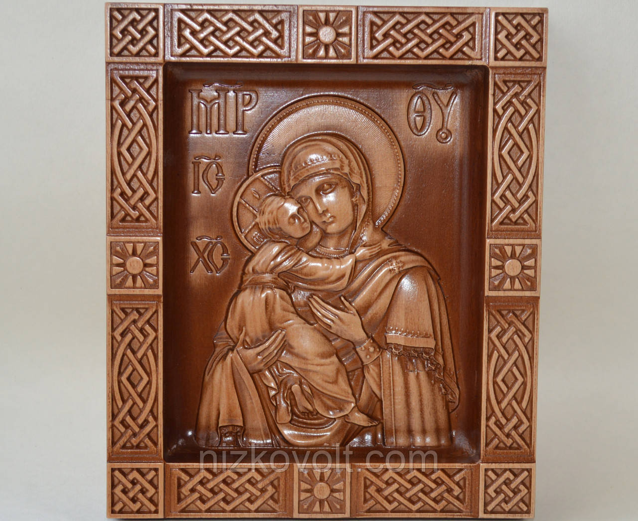 Володимирська ікона Божої Матері в кіоті В (210х250х36)