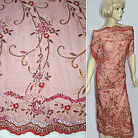 Сітка червона з молочно-рожевими квітами і золотими нитками, паєтками ш.120