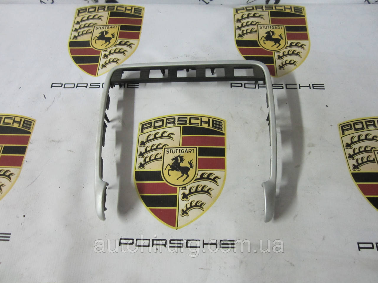 Накладка (рамка) центральної консолі Porsche Cayenne 955 (7L5858079)