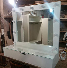 Гримерне дзеркало навісне А165