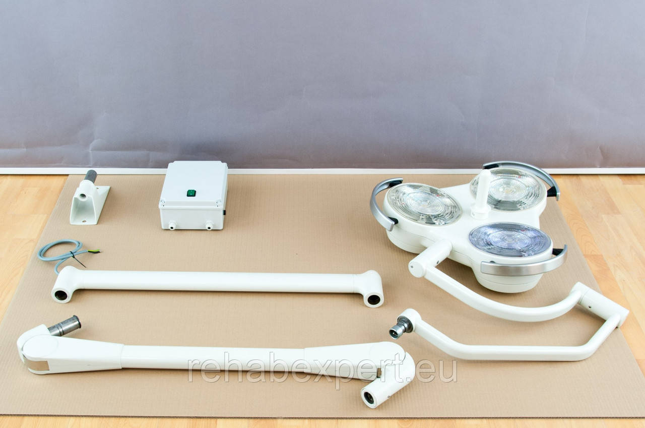 Операційний Хірургічний Світильник Hanaulux 2003 Surgical Light